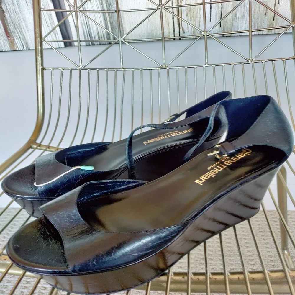 NIB $255‎ Giianna Meliani platform leather sandals. IT  40 US 9
